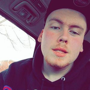 Meet your Posher, Justin